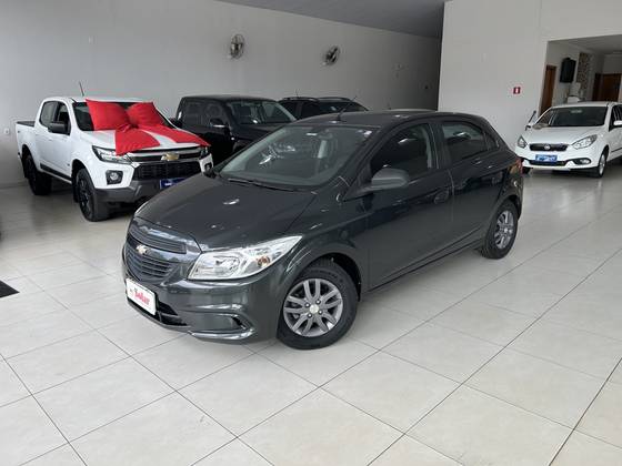 CHEVROLET ONIX 1.0 MPFI JOY 8V FLEX 4P MANUAL CHEVROLET ONIX 1.0 MPFI JOY 8V FLEX 4P MANUAL